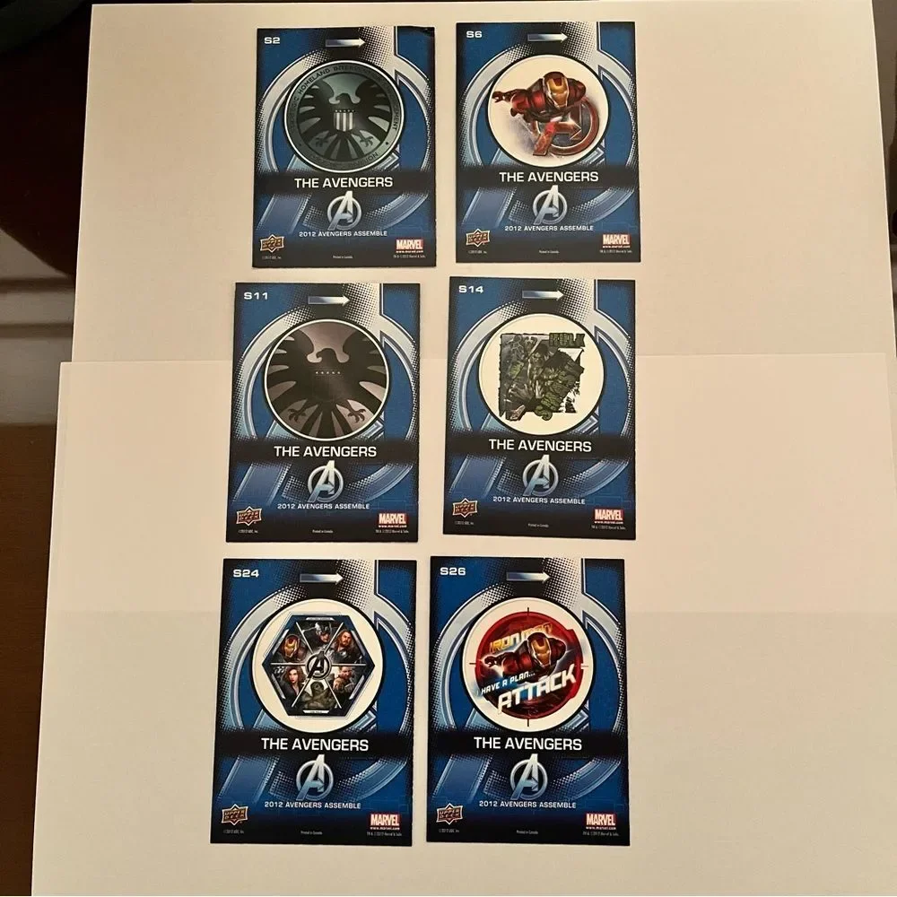 Upper Deck Marvel 2012 The Avengers Assemble trading cards stickers